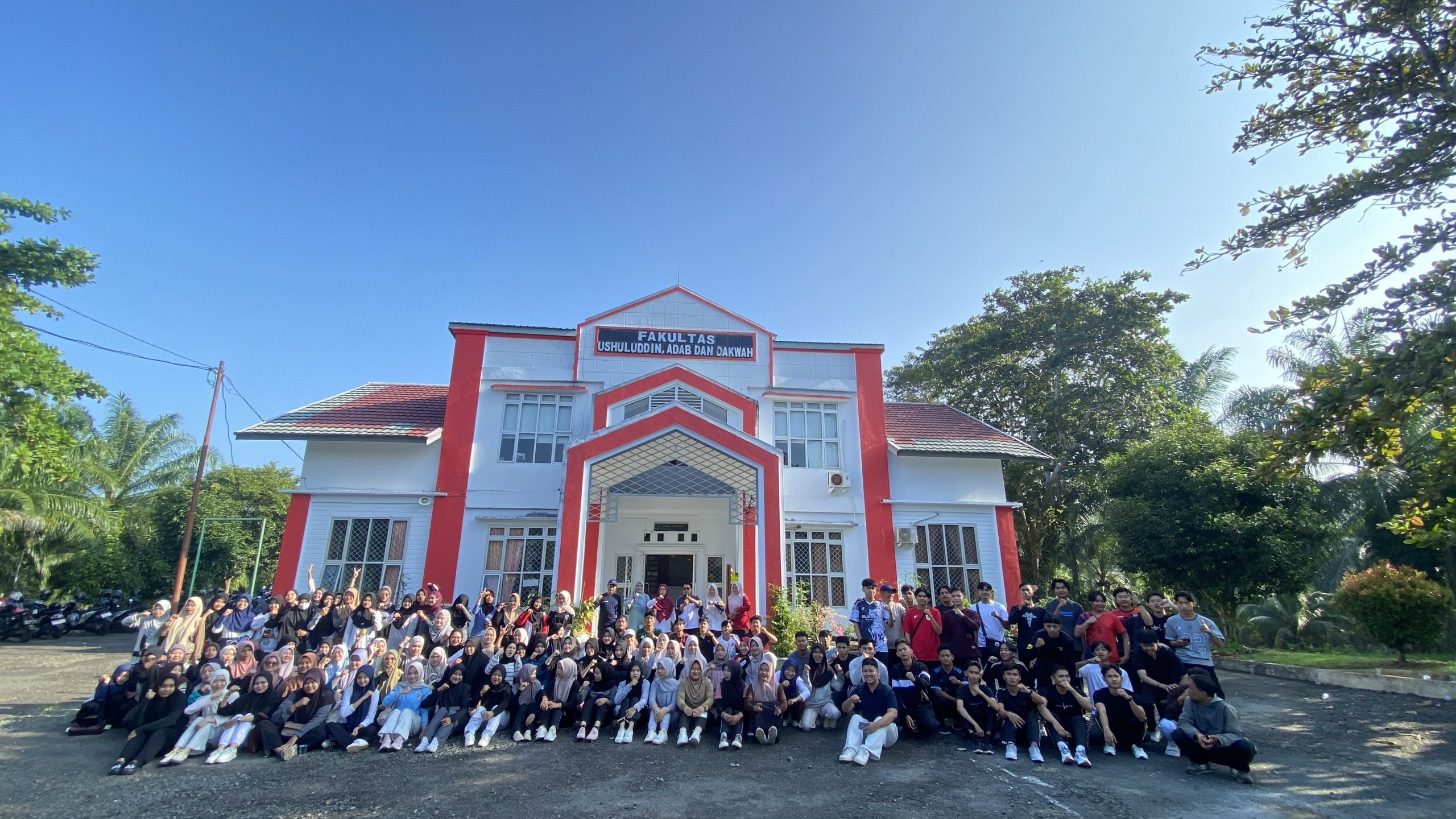 Read more about the article Bangun Sinergi dan Kebersamaan, FUAD Adakan Senam Bersama dan Jamuan