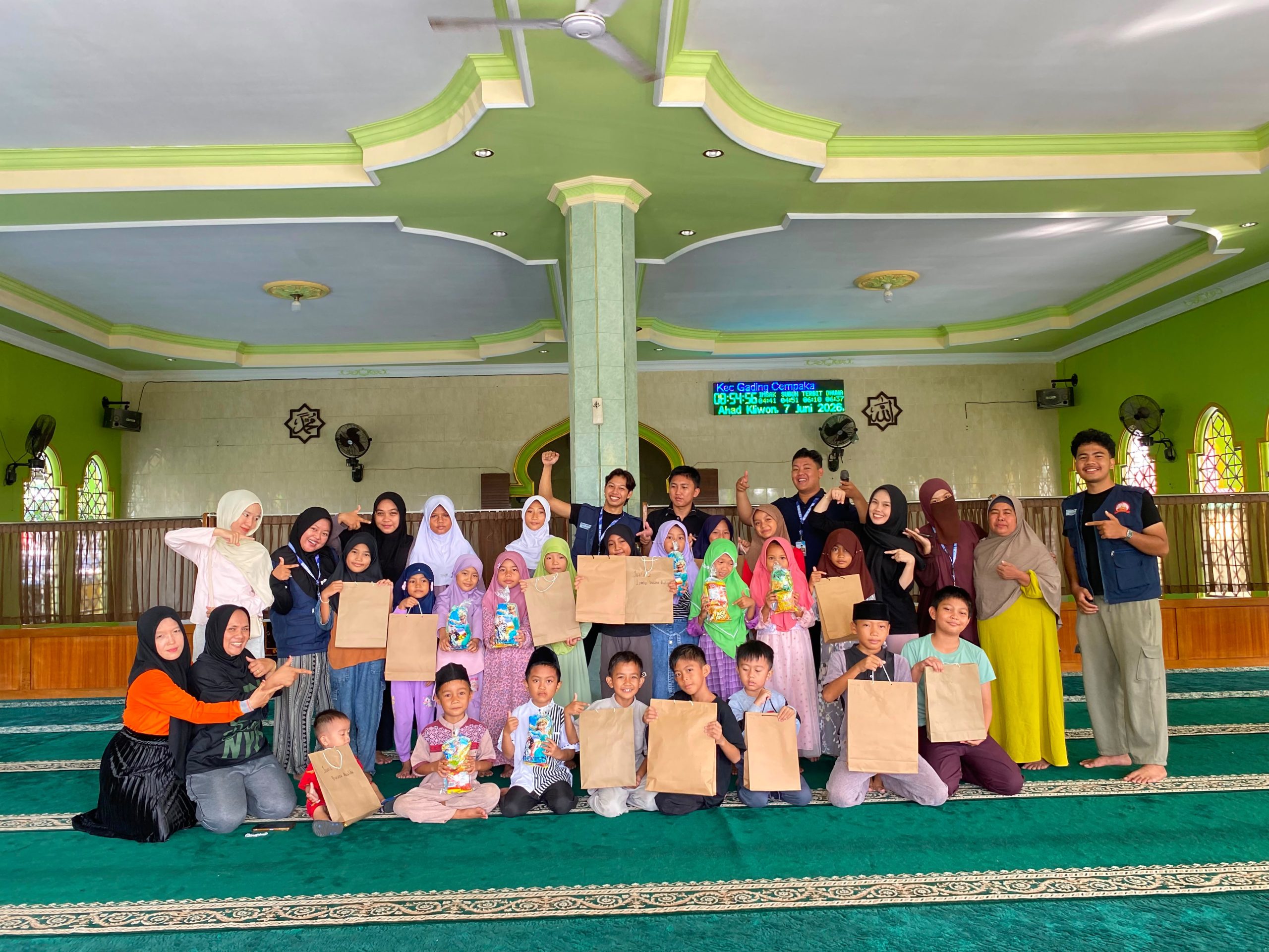 Read more about the article Semarak Tahun Baru Islam, Mahasiswa KKN dan Pengurus Masjid At-Taqwa Gelar Aneka Lomba Anak-Anak