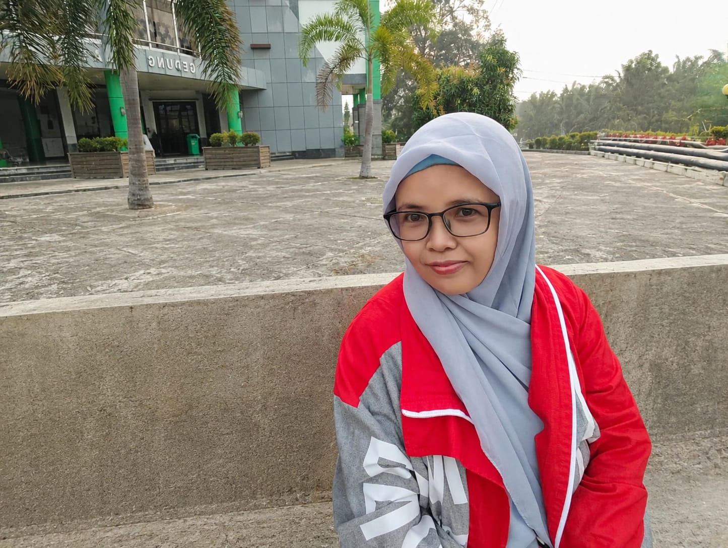 Read more about the article Biografi Dr. Yenni Patriani, M.A. Dosen FUAD Universitas Islam Negeri Fatmawati Sukarno Bengkulu