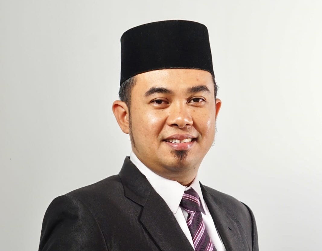 Read more about the article Dari Marbot Masjid Menuju Ruang Akademik: Kisah Perjalanan Dr. Armin Tedy, M.Ag Dosen FUAD UIN Fatmawati Sekarno Bengkulu